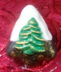 christmas tree shaped almond cookie