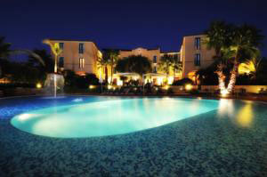 the swimming pool at The Hotel Arbatarsar