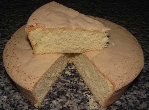 Italian Cream Cake - Italian Style Cake Moist And Tasty