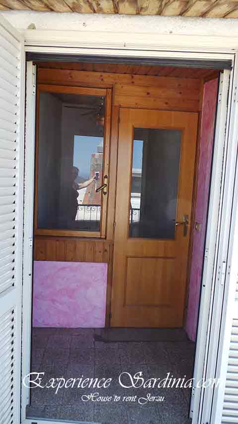 entrance from balcong in a cheap sardinia vacation rental