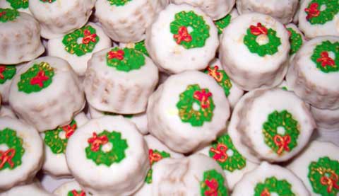 mini almond paste wreath cookies